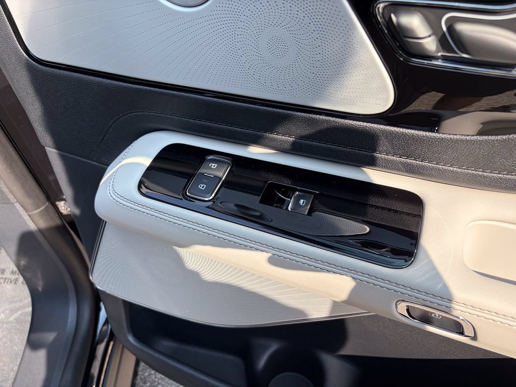 New 2026 Lincoln Aviator Reserve AWD/4WD image 43