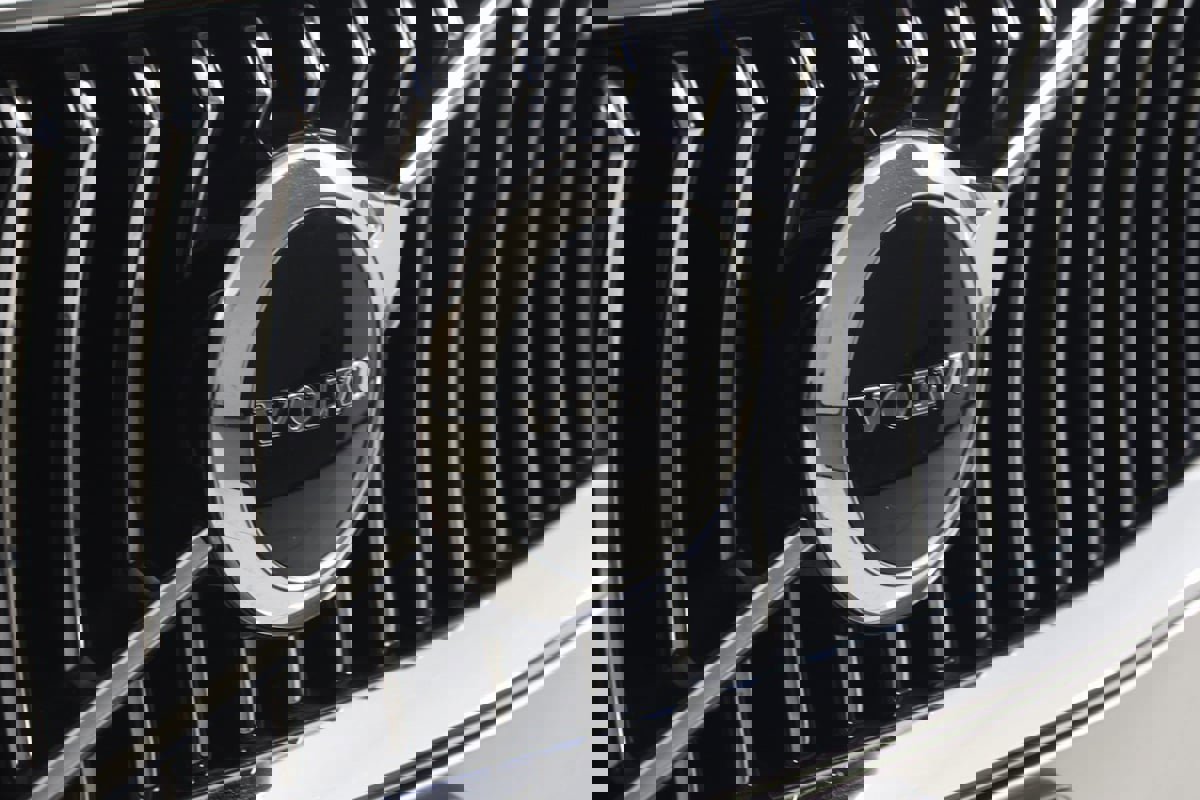 Used 2022 Volvo XC90 T6 Momentum w/ Climate Package image 18