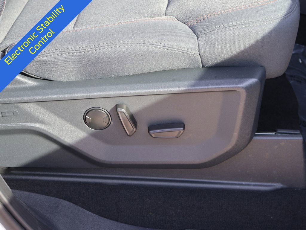 Certified 2025 Ford Expedition Active image 11