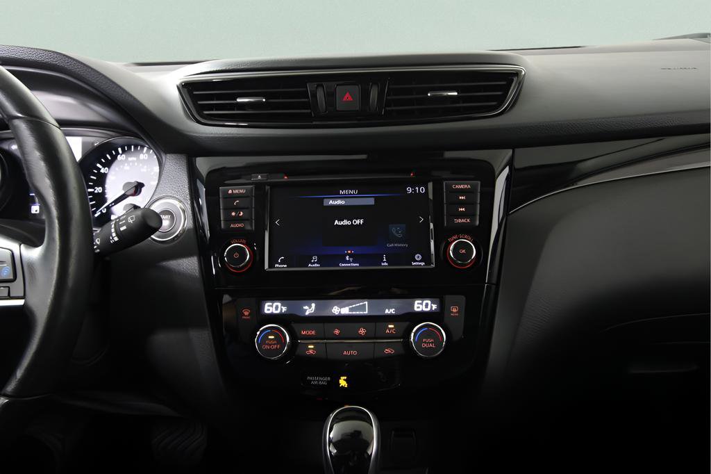 Used 2022 Nissan Rogue Sport SV w/ Technology Package AWD/4WD image 25