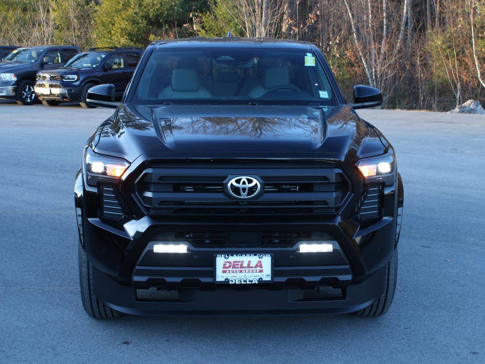 New 2025 Toyota Tacoma SR5 image 2