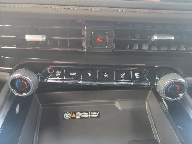 New 2026 Chevrolet Suburban High Country image 37