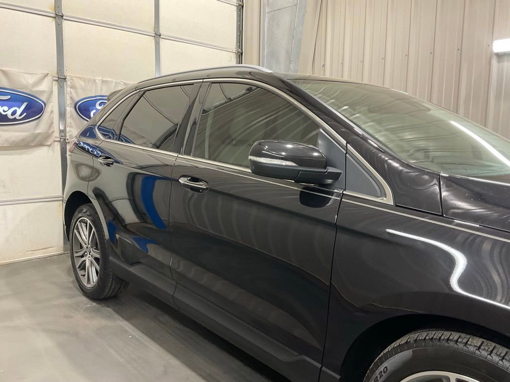 Used 2022 Ford Edge Titanium AWD/4WD image 4