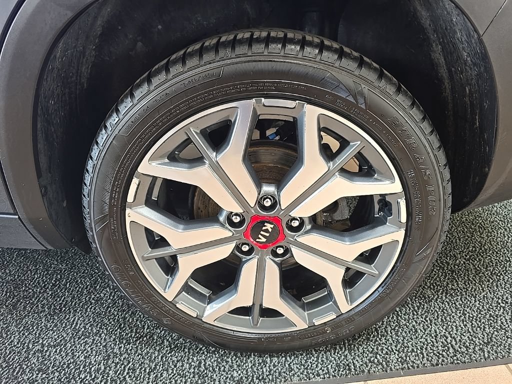 Used 2021 Kia Seltos SX w/ SX Sunroof Package AWD/4WD image 43