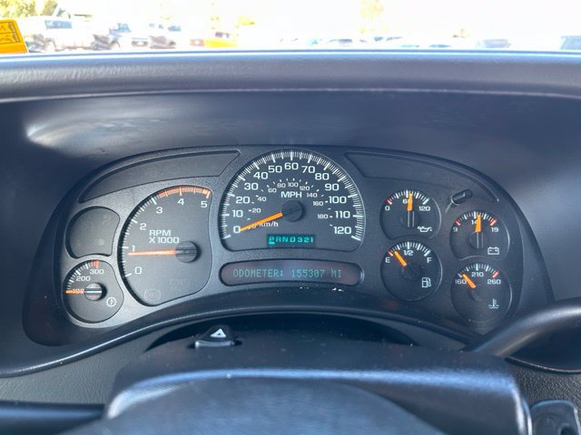 Used 2004 Chevrolet Silverado 2500 LS RWD image 21