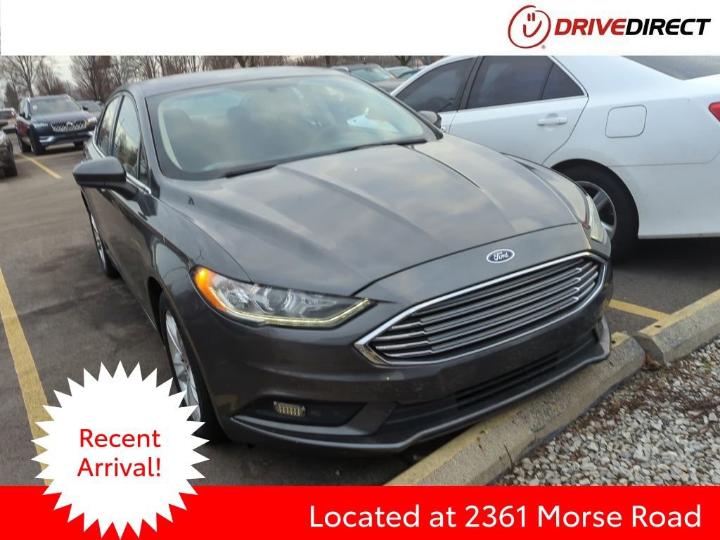 Used 2018 Ford Fusion SE image 1