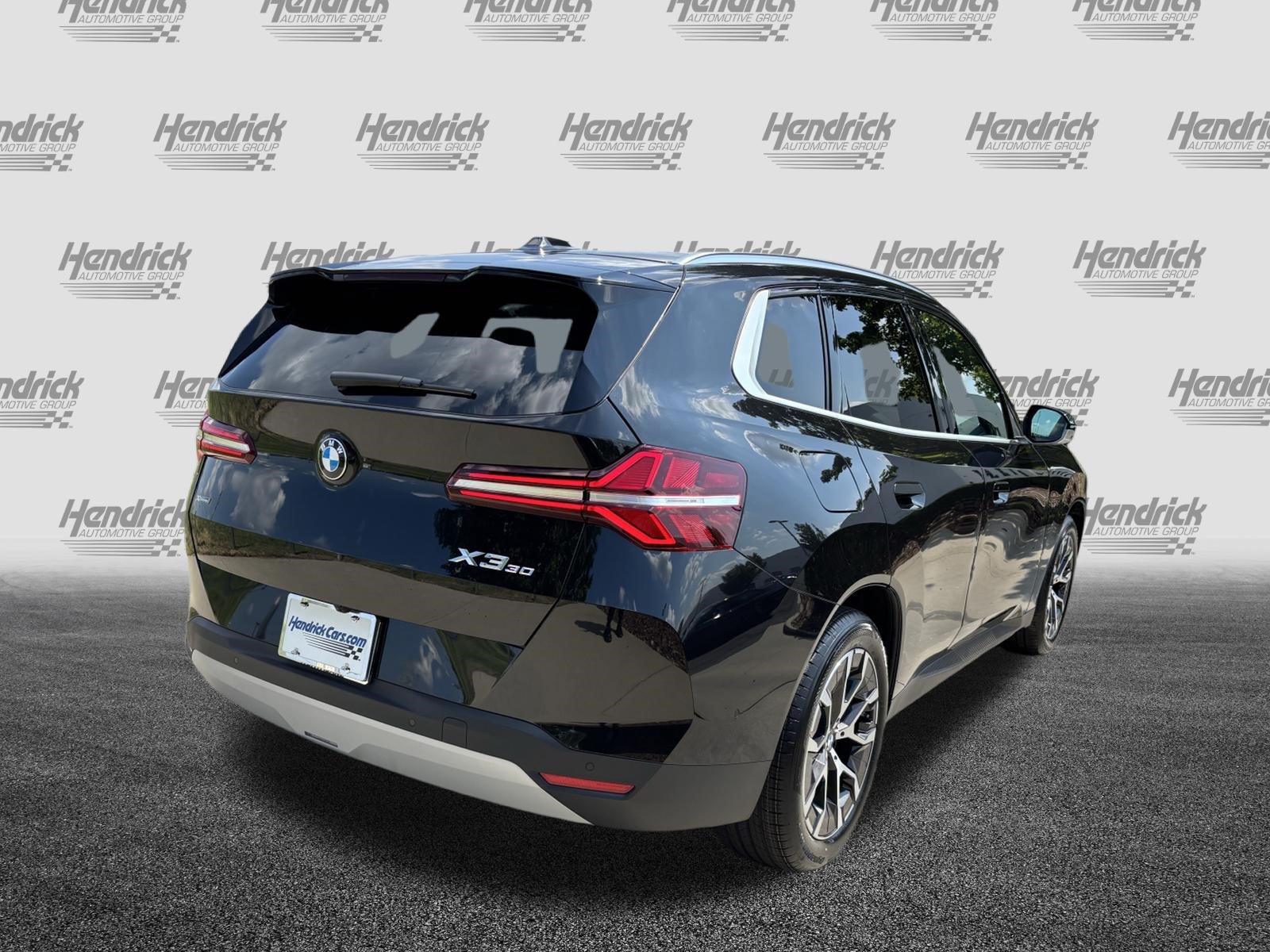 Certified 2025 BMW X3 xDrive30i w/ Premium Package AWD/4WD image 10