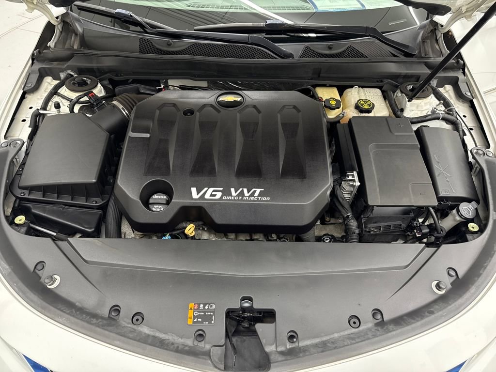 Used 2014 Chevrolet Impala LT w/ Convenience Package image 10