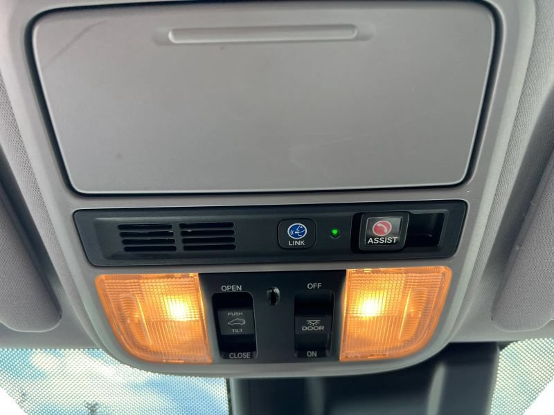 Used 2020 Honda Odyssey Touring image 29