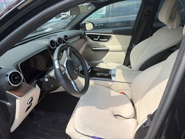 Used 2024 Mercedes-Benz GLC 300 4MATIC image 10