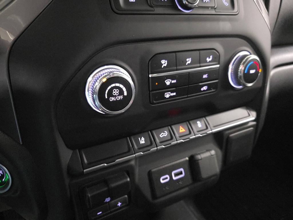 Used 2024 GMC Sierra 3500 Pro image 19