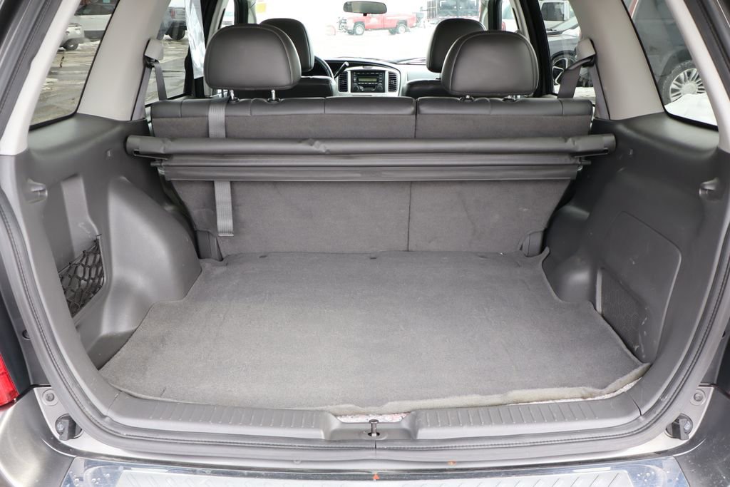 Used 2004 MAZDA Tribute ES w/ Luxury Pkg image 32