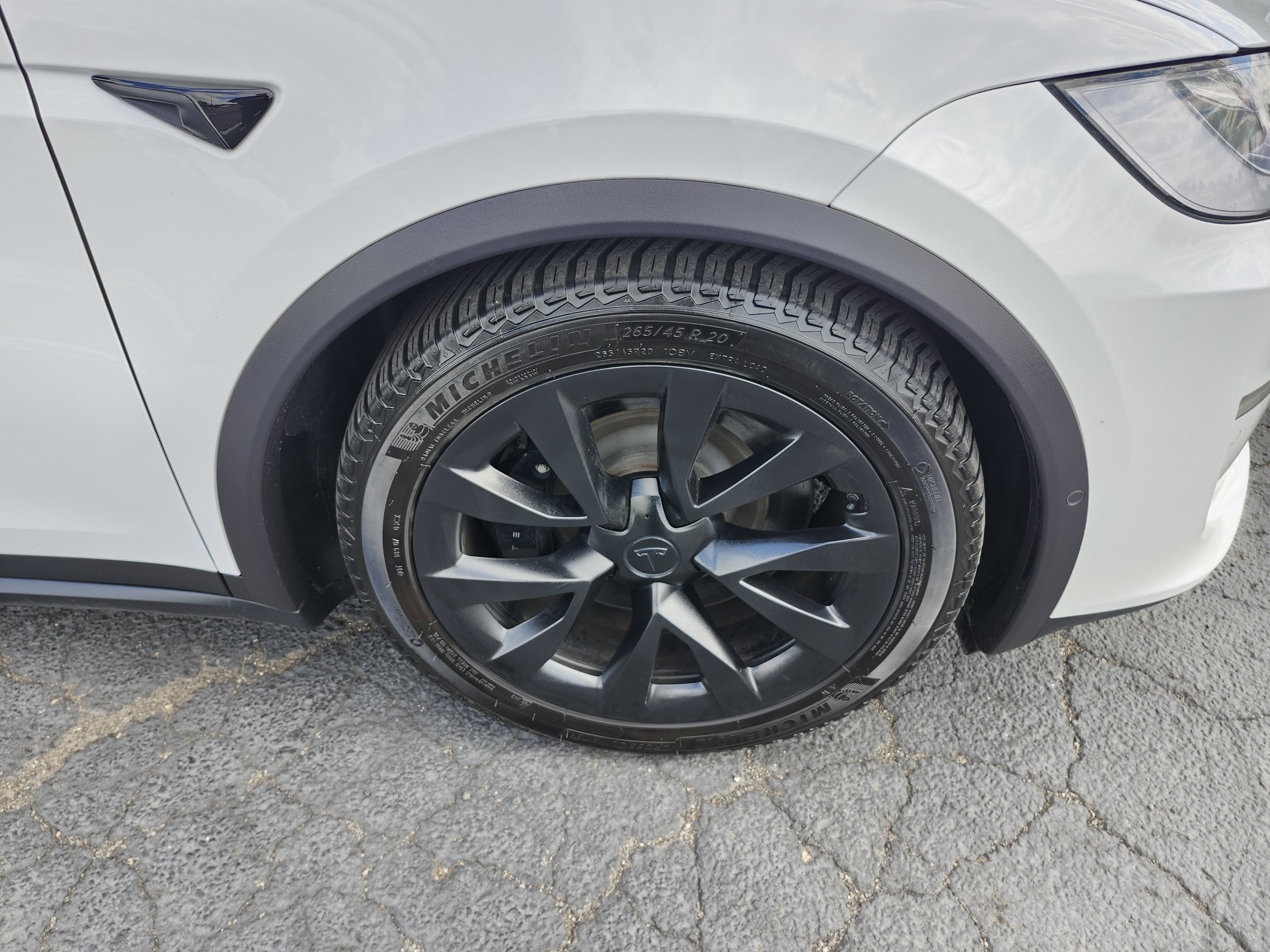 Used 2022 Tesla Model X AWD/4WD image 11