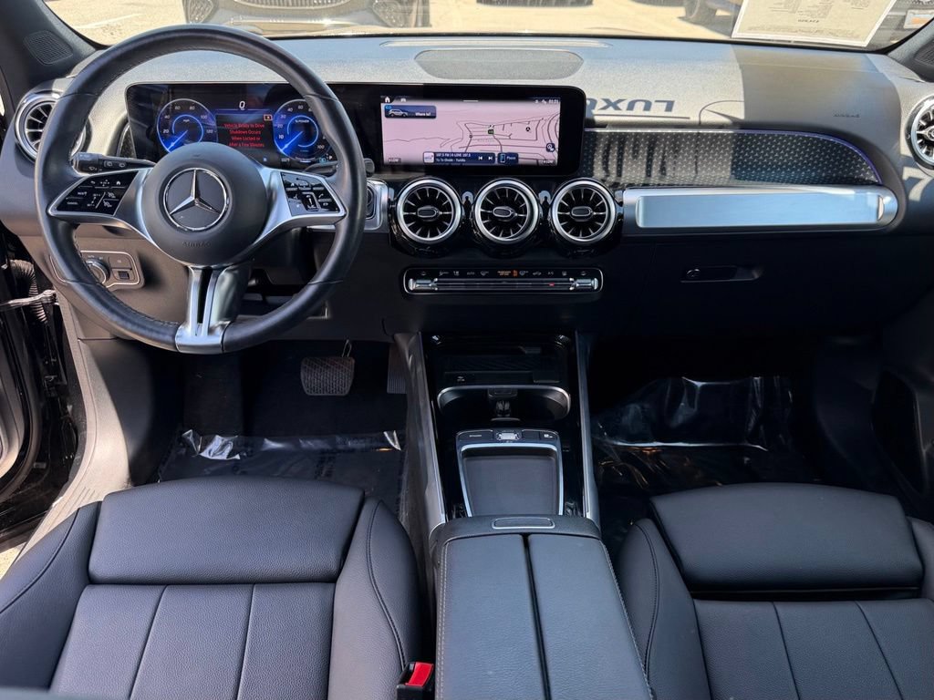 Used 2024 Mercedes-Benz EQB 300 4MATIC image 28