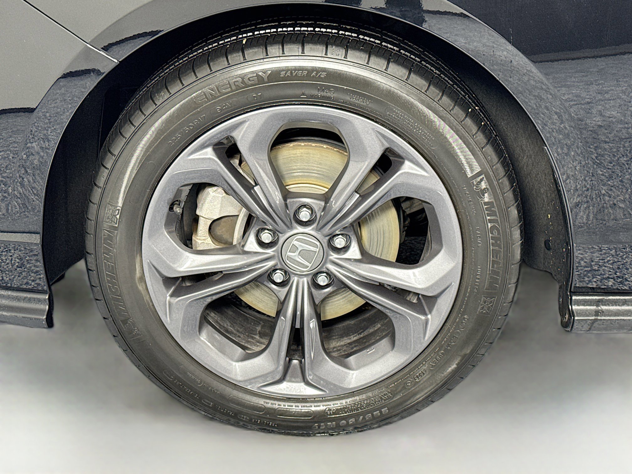 Certified 2024 Honda Accord EX image 30