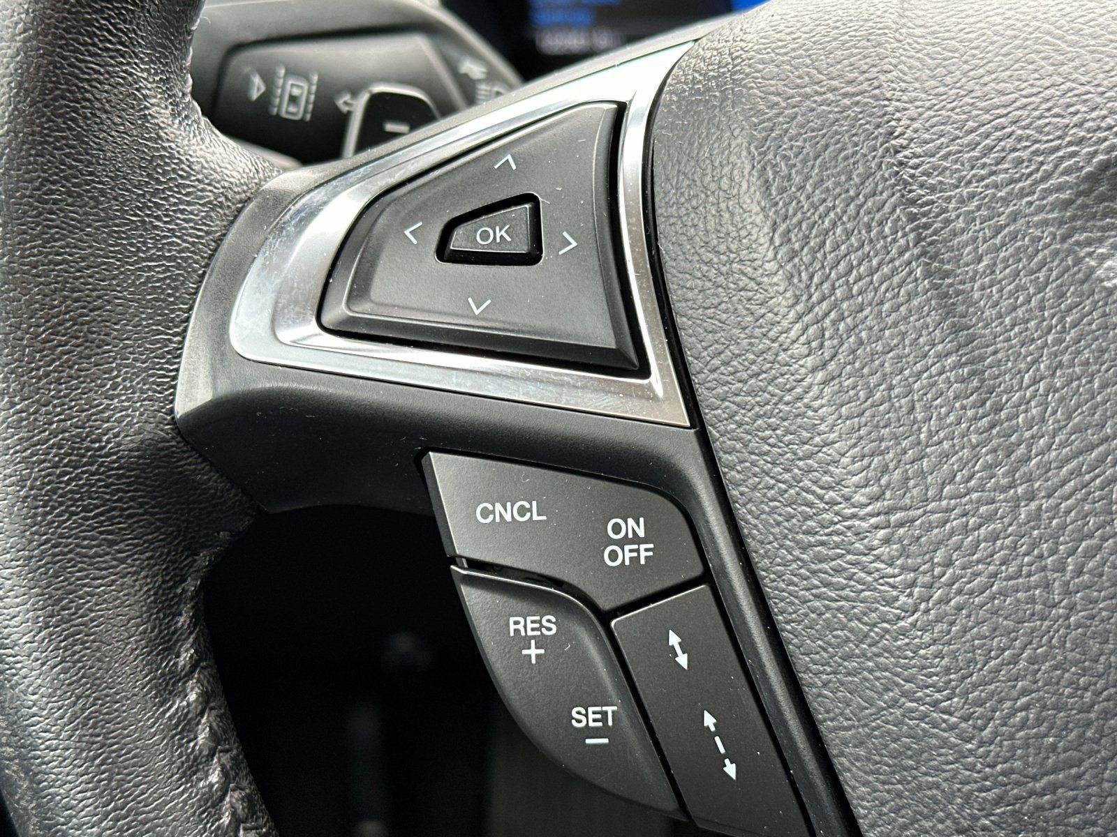 Used 2019 Ford Fusion Titanium image 27