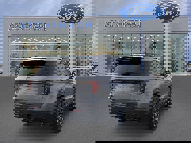 Used 2025 Ford Explorer ST-Line image 8