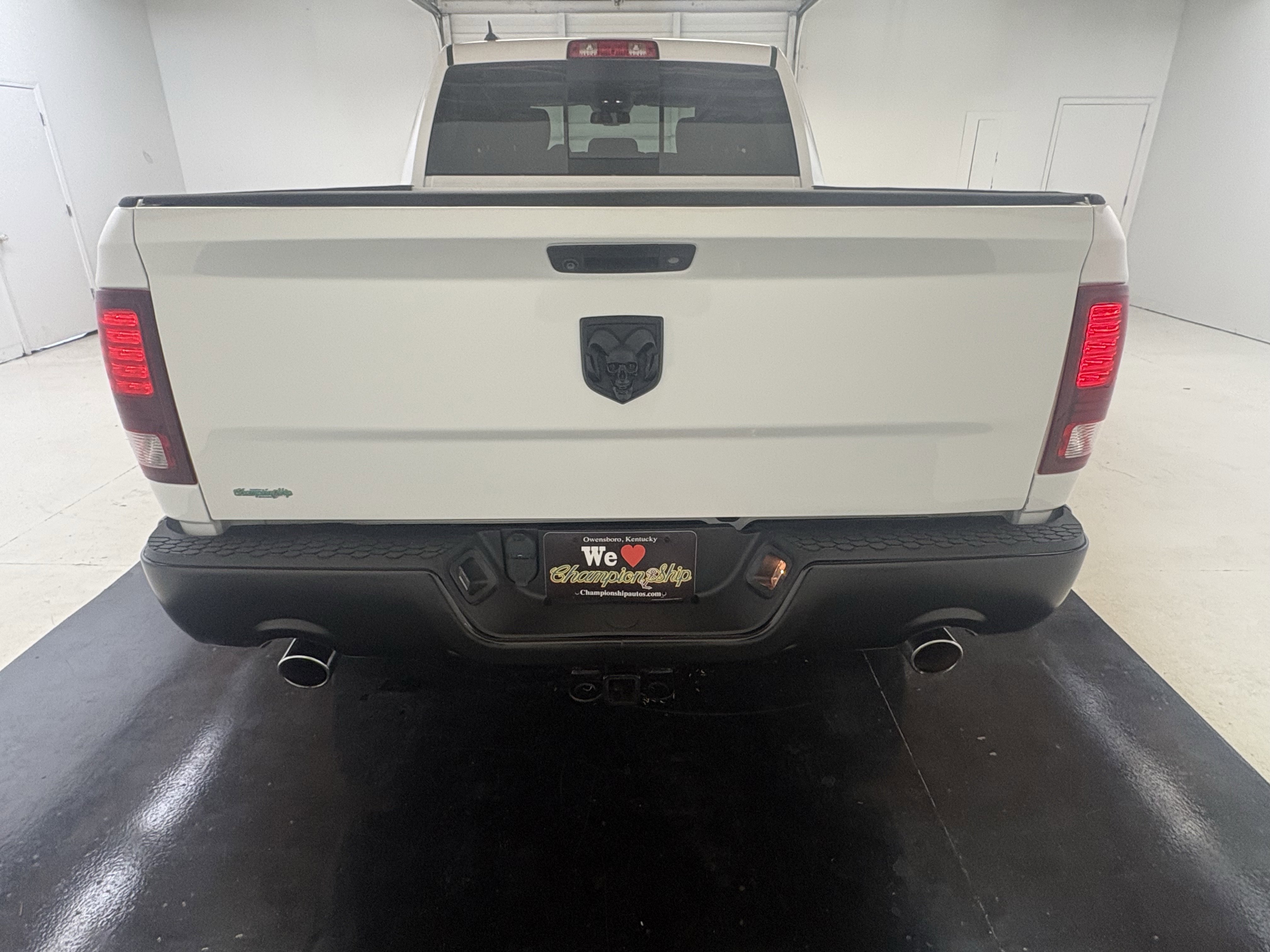 Used 2018 RAM 1500 Sport w/ Comfort Group image 11