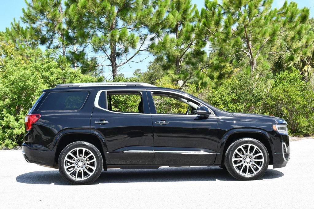 Used 2021 GMC Acadia Denali w/ Denali Technology Package FWD image 34