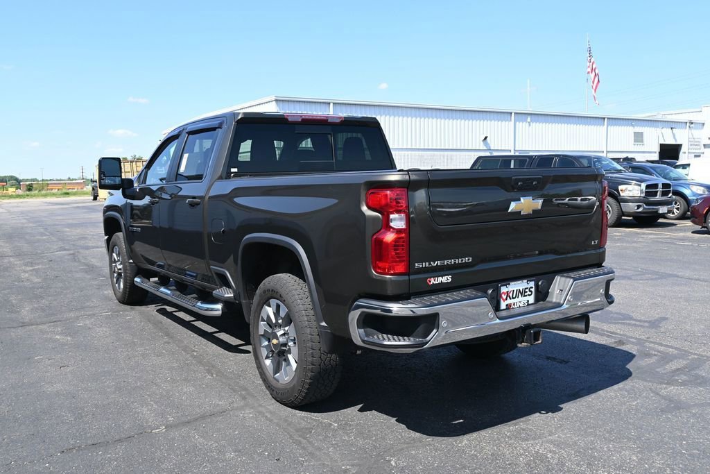 Used 2023 Chevrolet Silverado 2500 LT w/ All Star Edition AWD/4WD image 11