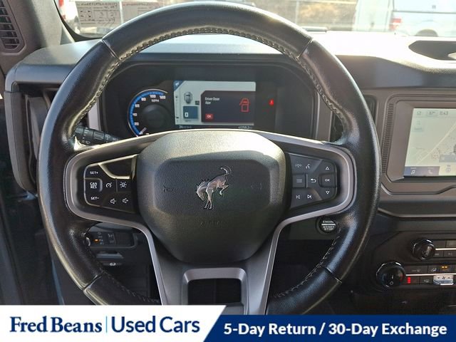 Certified 2022 Ford Bronco Outer Banks w/ Sasquatch Package image 27