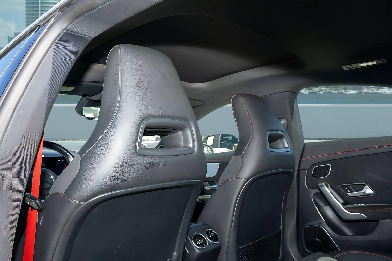 Used 2024 Mercedes-Benz CLA 35 AMG 4MATIC image 17