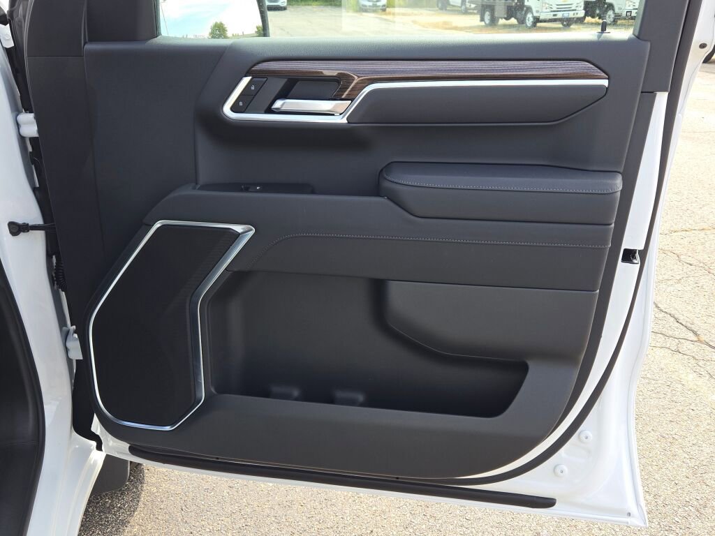 New 2026 Chevrolet Silverado 1500 LT image 8