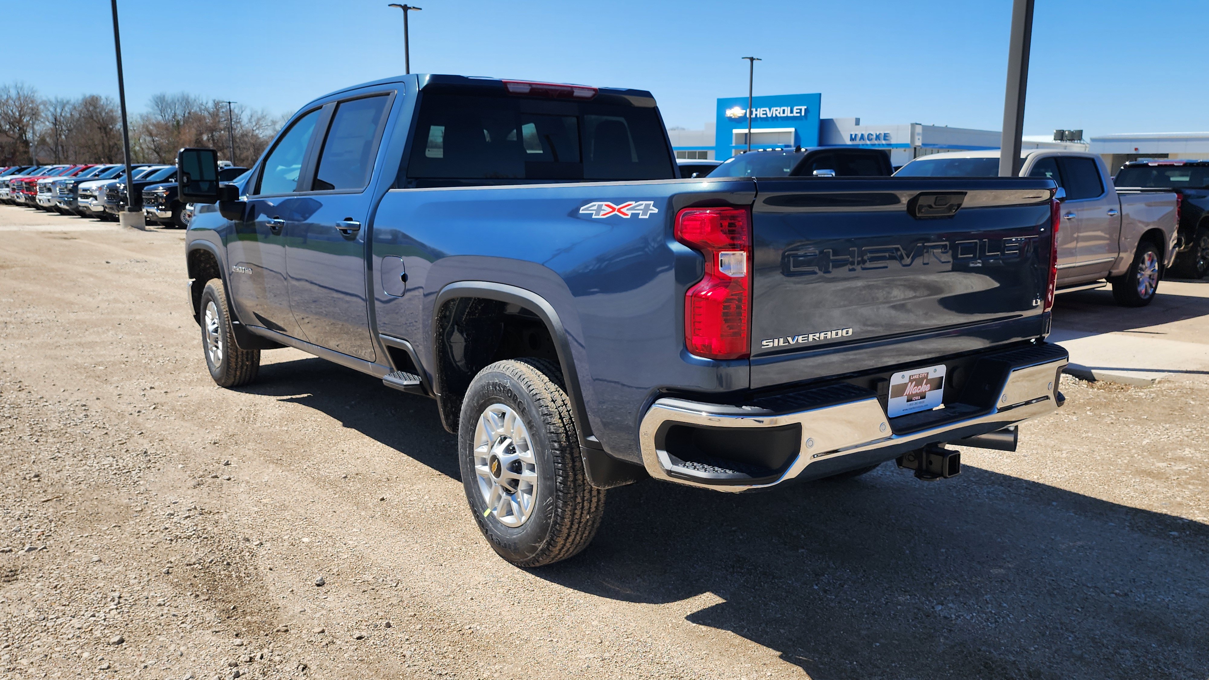 New 2026 Chevrolet Silverado 2500 LT w/ Safety Package AWD/4WD image 7