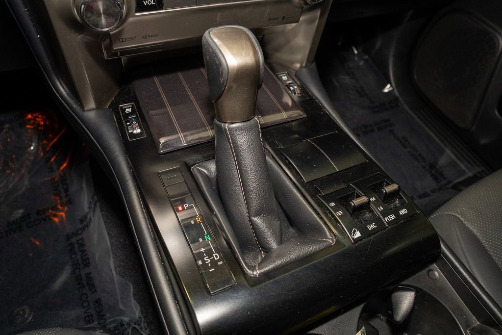 Used 2020 Lexus GX 460 Premium image 18