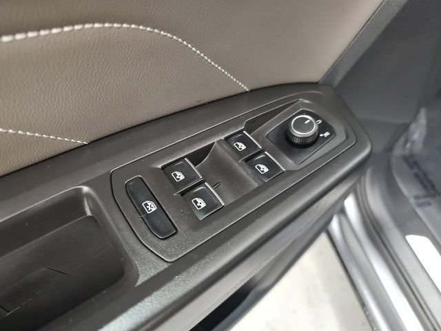 Used 2023 Volkswagen Atlas SE AWD/4WD image 12