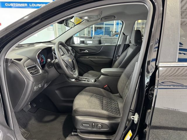 Used 2023 Chevrolet Equinox LT FWD image 8