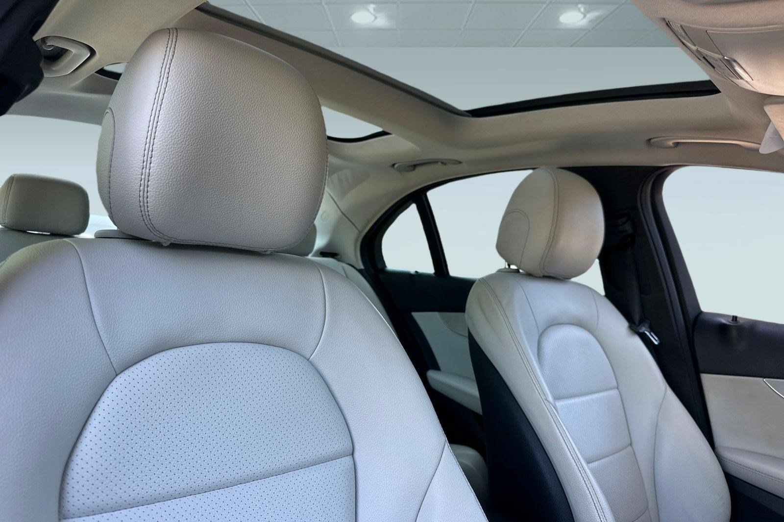 Used 2016 Mercedes-Benz C 300 Sedan image 24