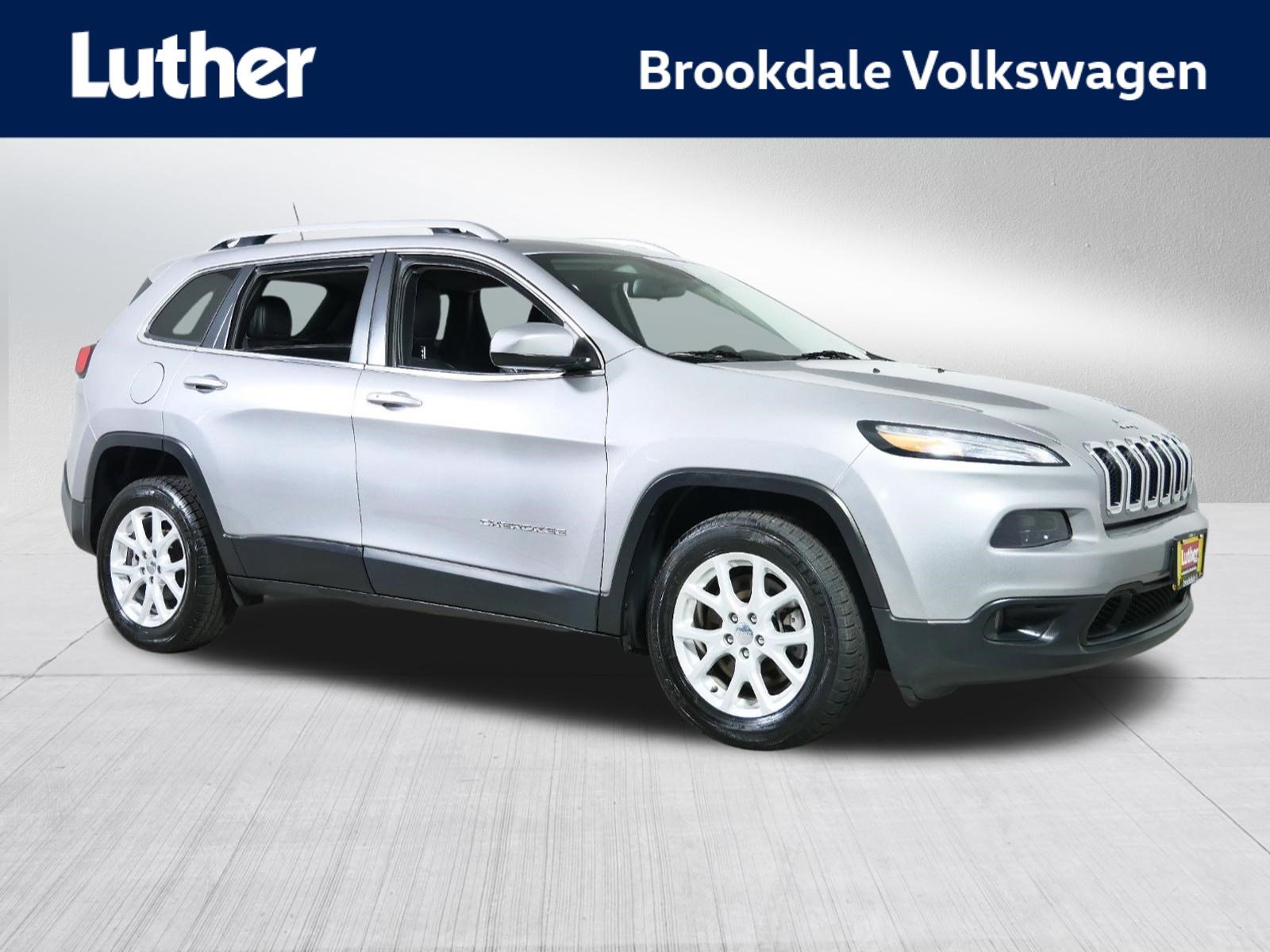 Used 2018 Jeep Cherokee Latitude Plus w/ Cold Weather Group