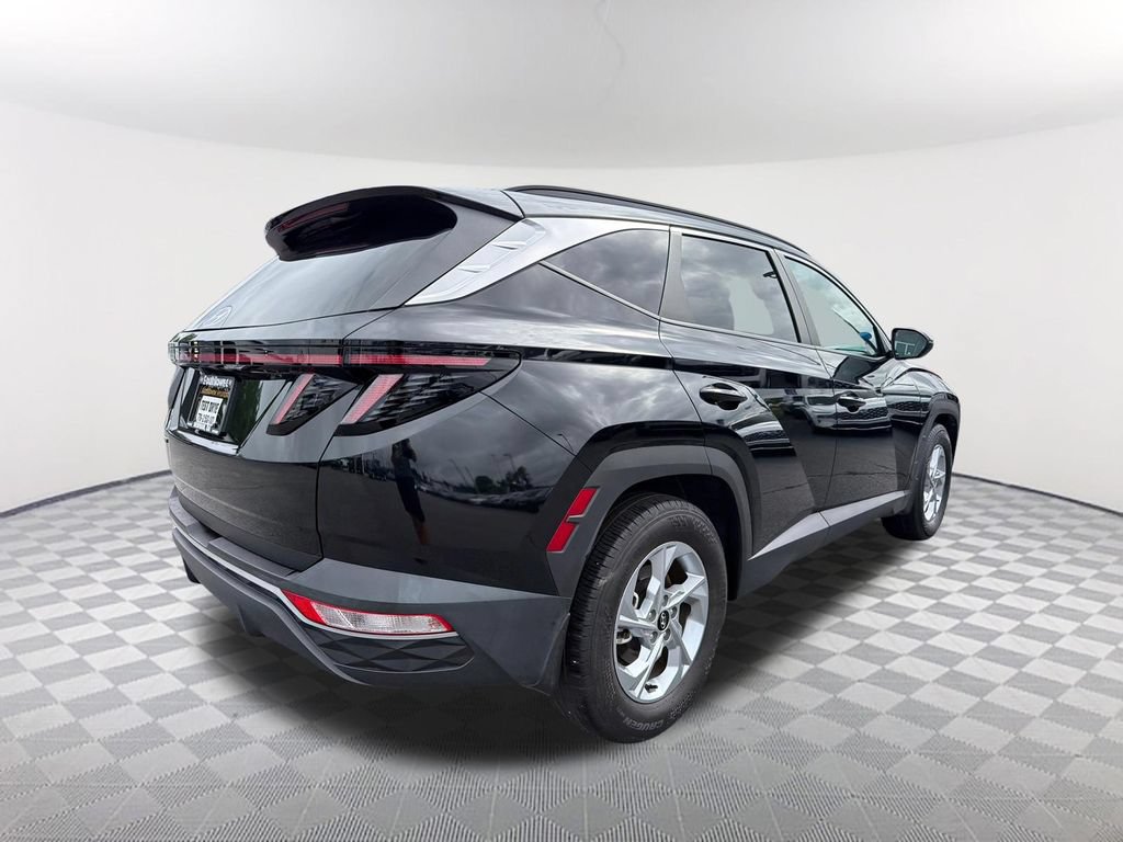 Used 2023 Hyundai Tucson SEL FWD image 5