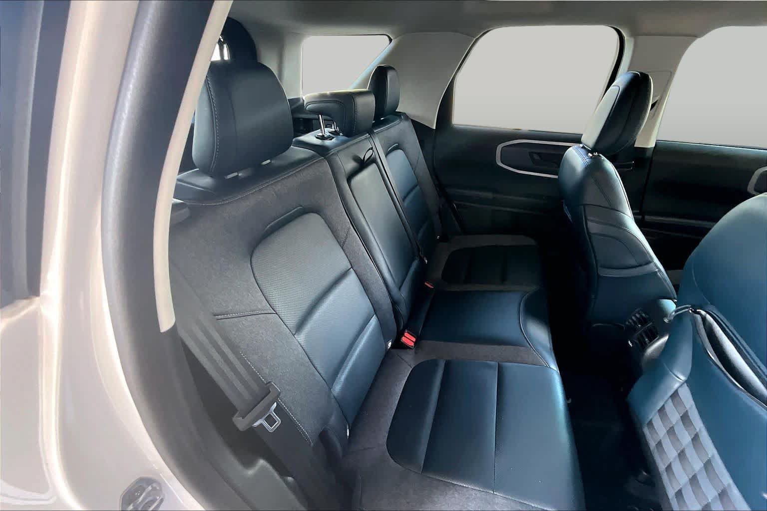 Used 2022 Ford Bronco Sport Outer Banks AWD/4WD image 19