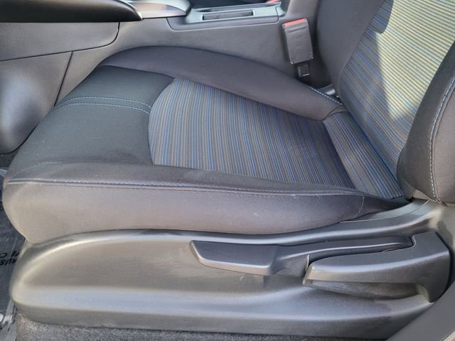 Used 2025 Nissan Leaf S image 14