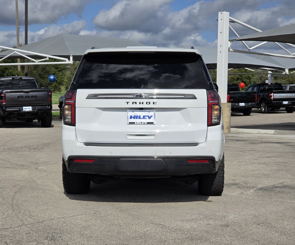 Used 2022 Chevrolet Tahoe Z71 w/ Luxury Package AWD/4WD image 6