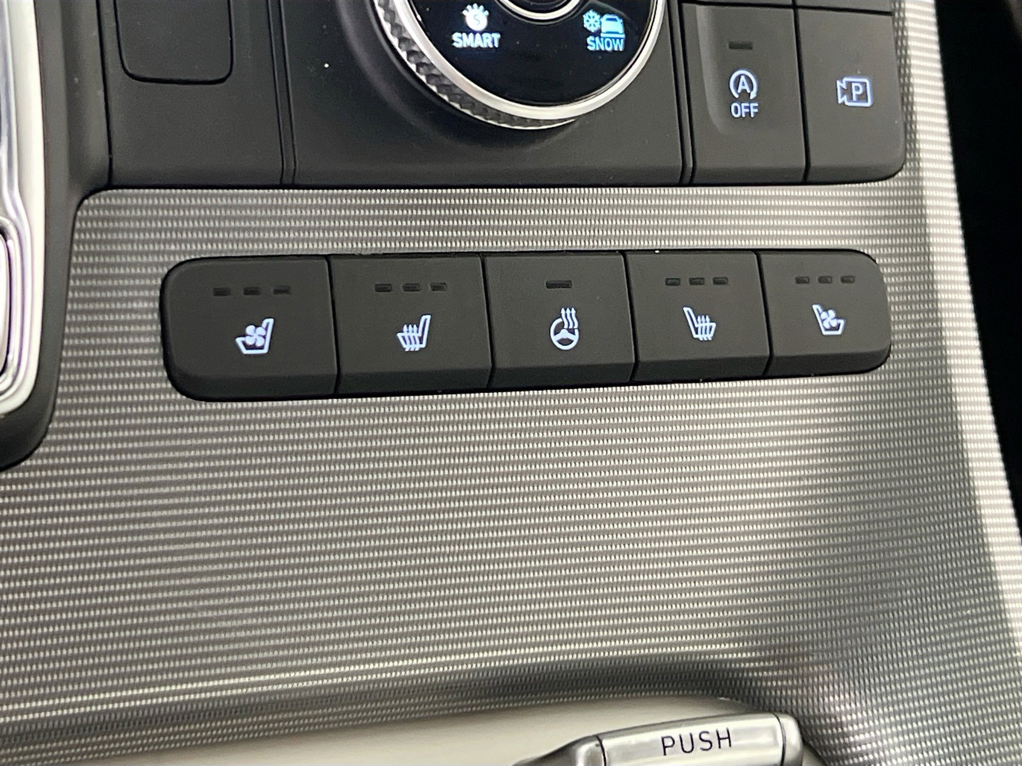 Used 2023 Hyundai Palisade Calligraphy image 21