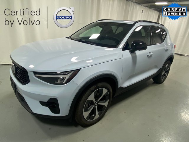 Certified 2025 Volvo XC40 B5 Plus