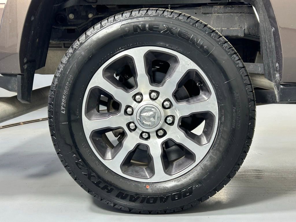 Used 2024 RAM 2500 Limited AWD/4WD image 35