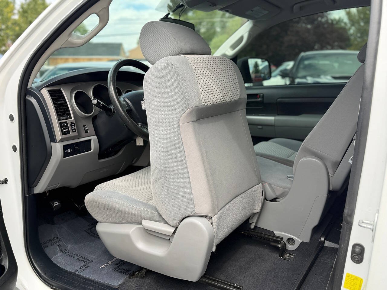 Used 2012 Toyota Tundra 2WD Regular Cab Long Bed w/ SR5 Pkg image 37