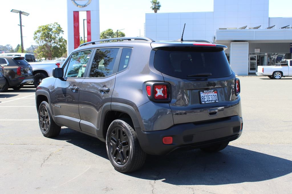 Used 2018 Jeep Renegade Sport w/ Power & Air Group image 9