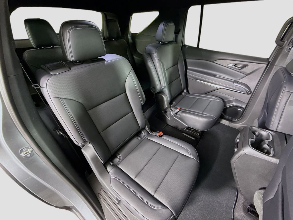 New 2026 Chevrolet Traverse LT w/ Enhanced Driving Package image 28
