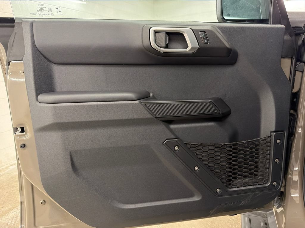 New 2026 Ford Bronco Outer Banks AWD/4WD image 15