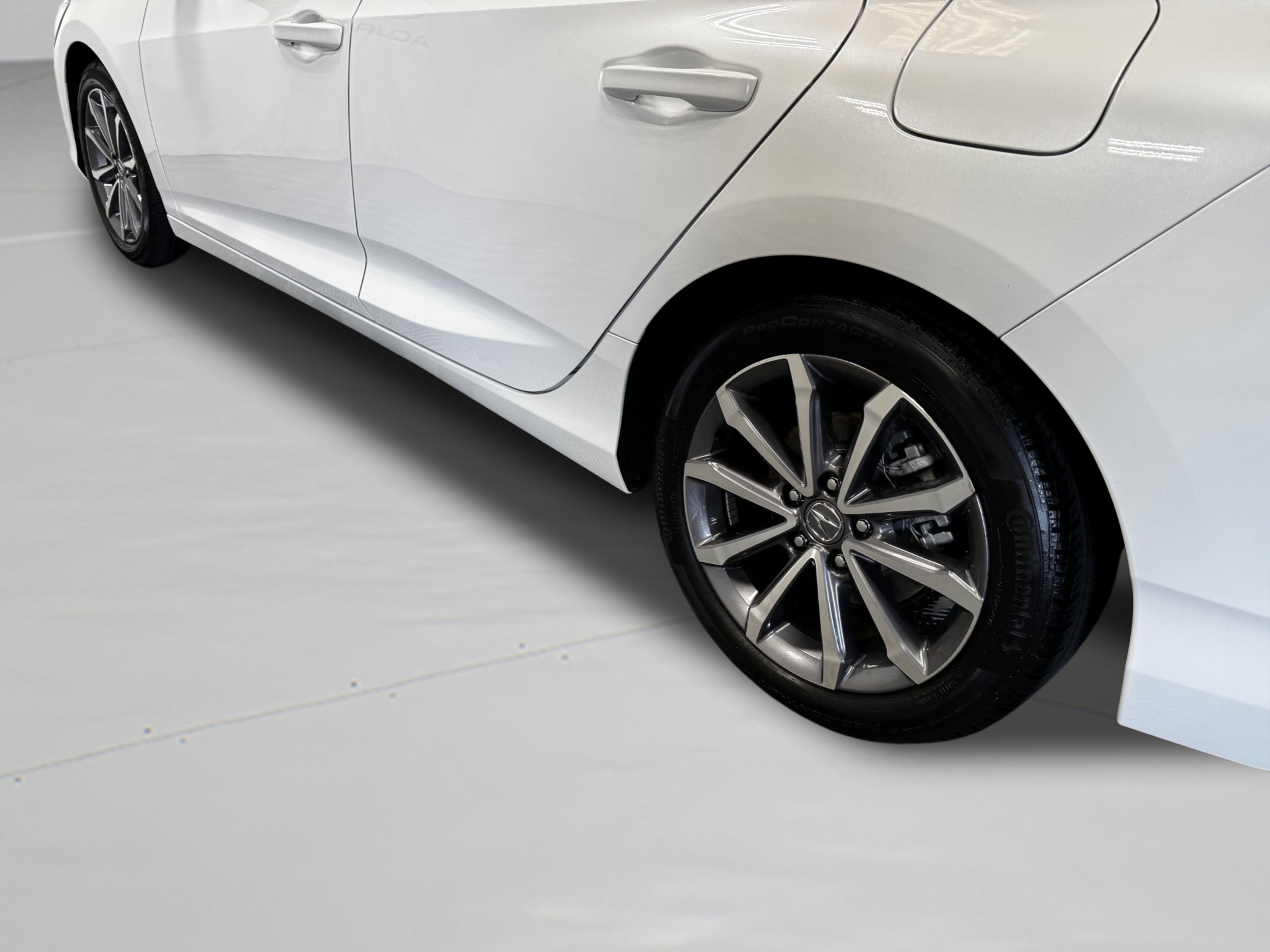 Certified 2025 Acura Integra 1.5L image 51