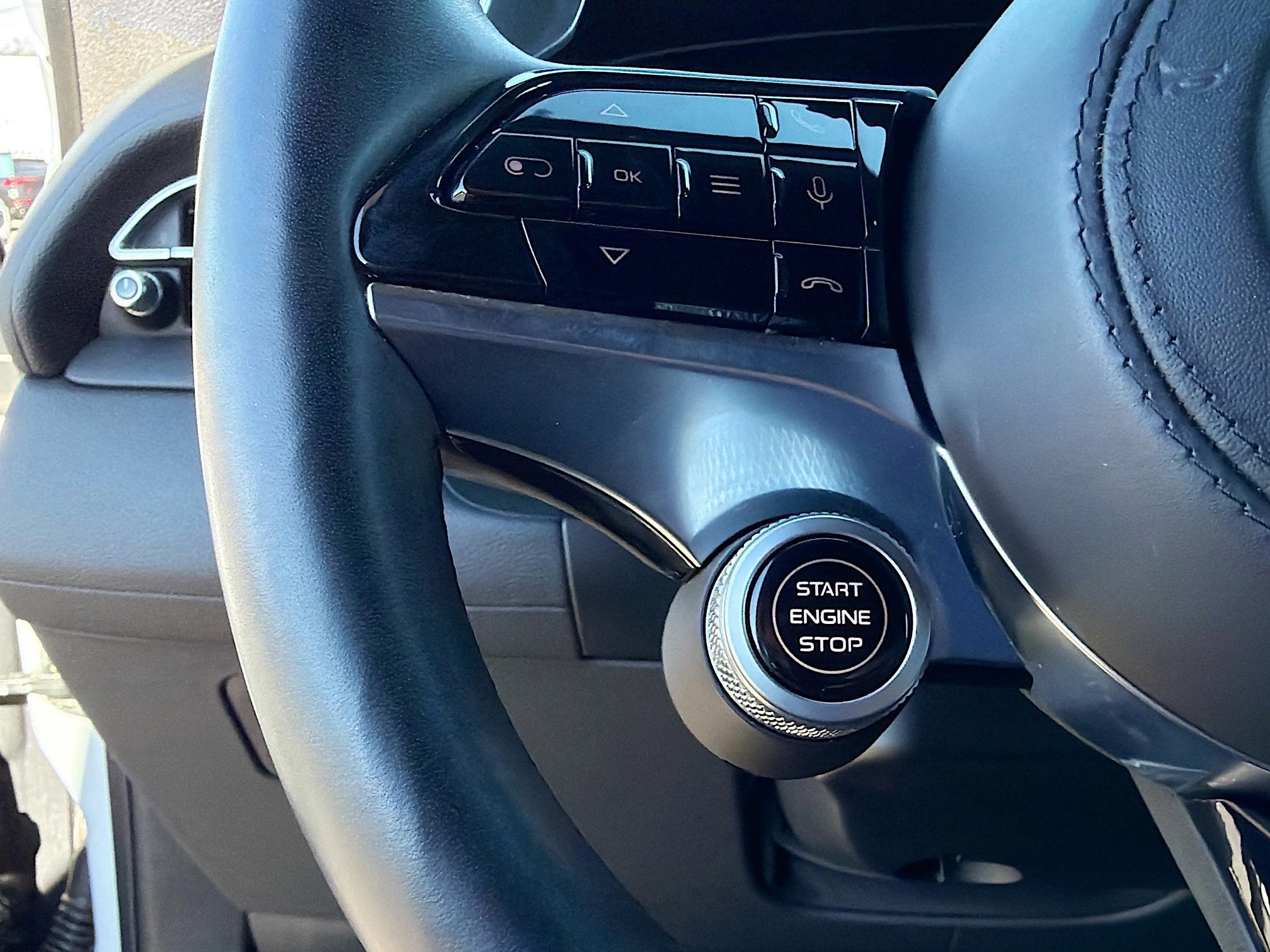 Used 2023 Maserati Grecale Modena image 37