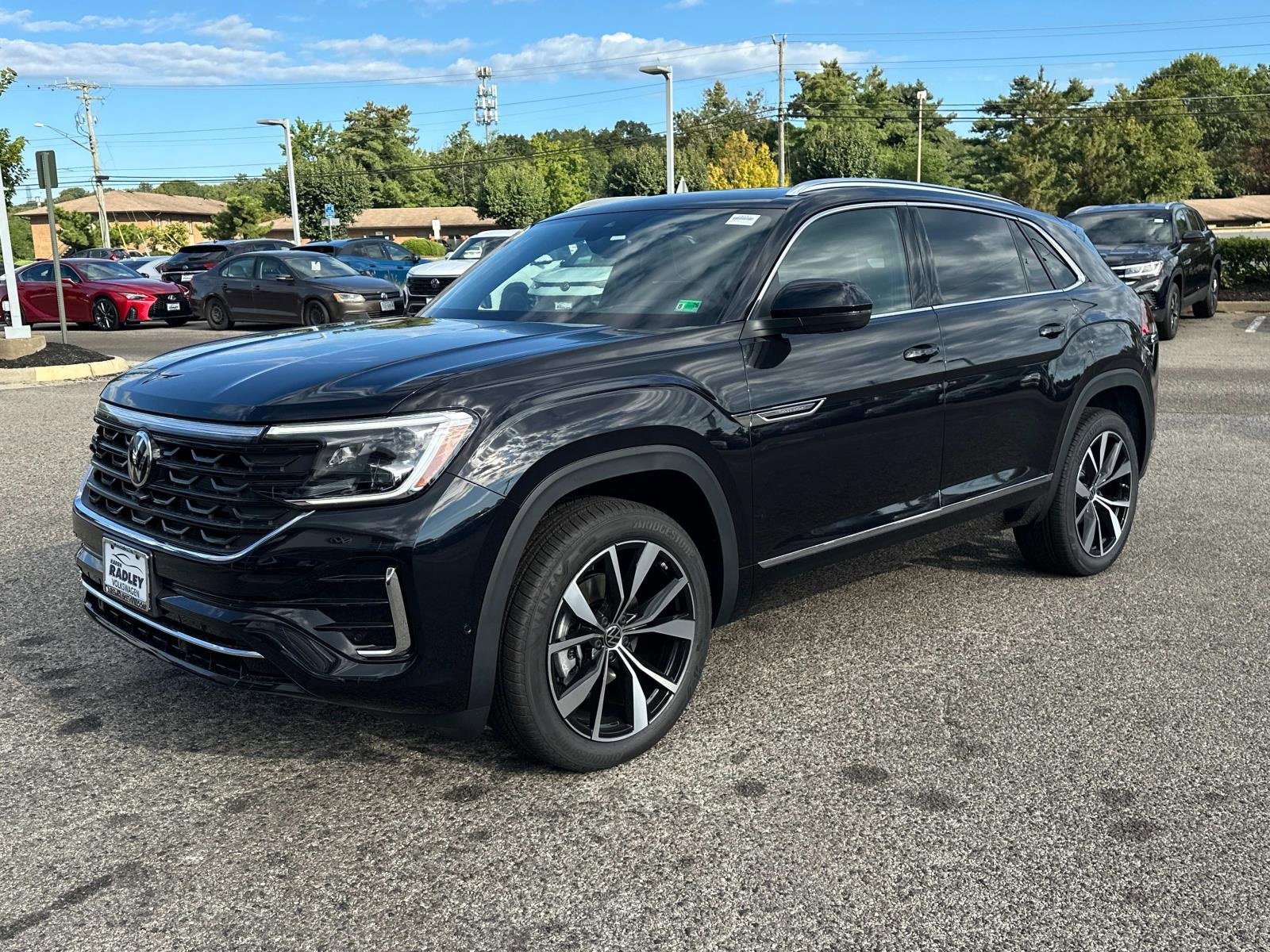 New 2026 Volkswagen Atlas Cross Sport SEL Premium R-Line image 17