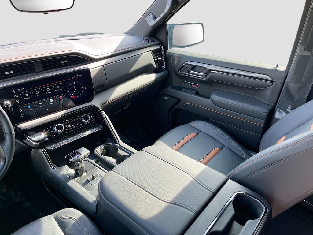 Used 2025 GMC Sierra 1500 AT4 w/ AT4 Premium Package image 14