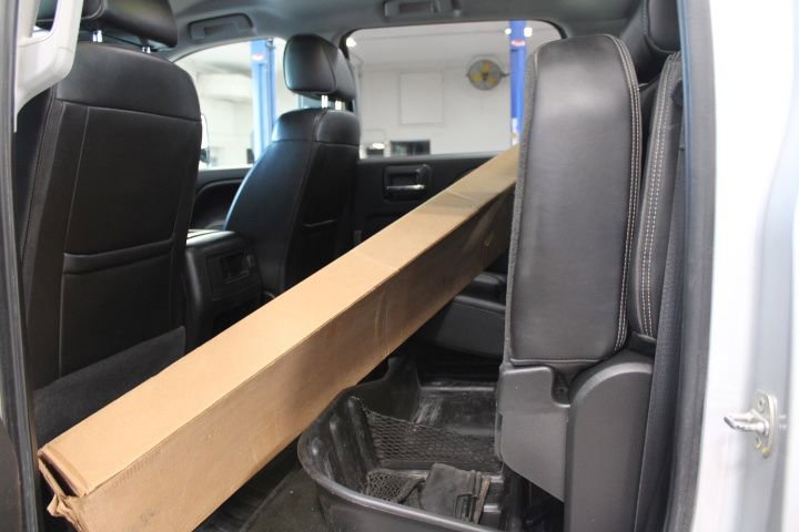 Used 2018 GMC Sierra 2500 Denali w/ Duramax Plus Package AWD/4WD image 14