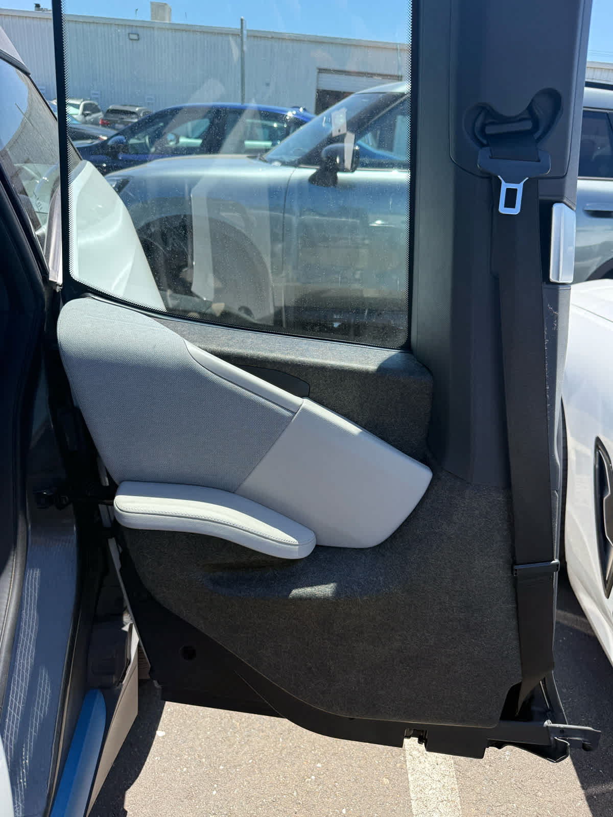 Used 2018 BMW i3 RWD image 9